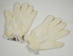 Photo of the 'Heat Eliminators' gloves